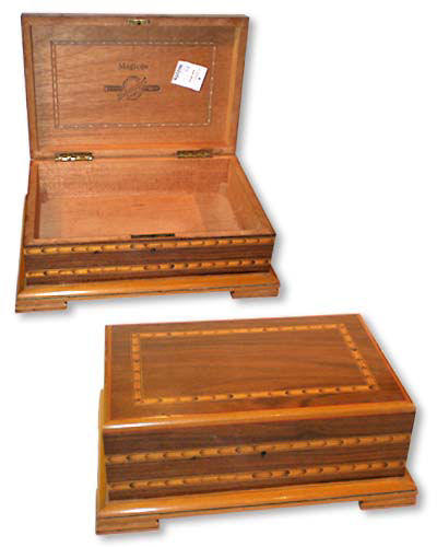 Bauza Magicos Cabinet, 1950s (code 024)