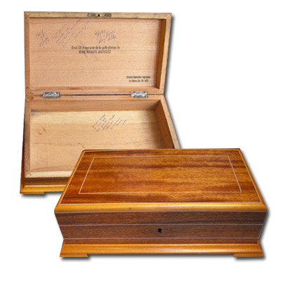 Cigar Cabinet humidor in splendid condition from 1976 ONE ONLY