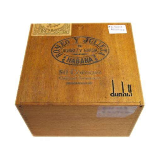 Dunhill Romeo Coronas cabinet selection of 50 cigars Dunhill Romeo Coronas cabinet selection of 50 cigars