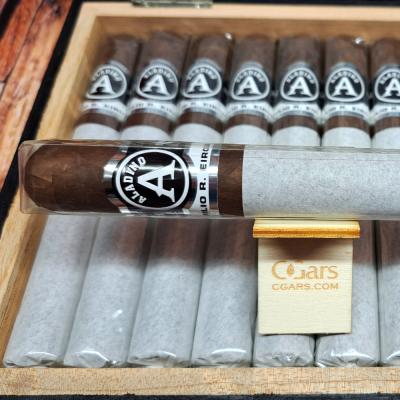 Aladino Sumatra Toro Limited Edition 2023 Cigar - 1 Single