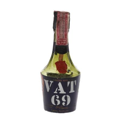 Vat 69 7 Year Old Bottled 1930s Park & Tilford Miniature - 43% 4.7cl