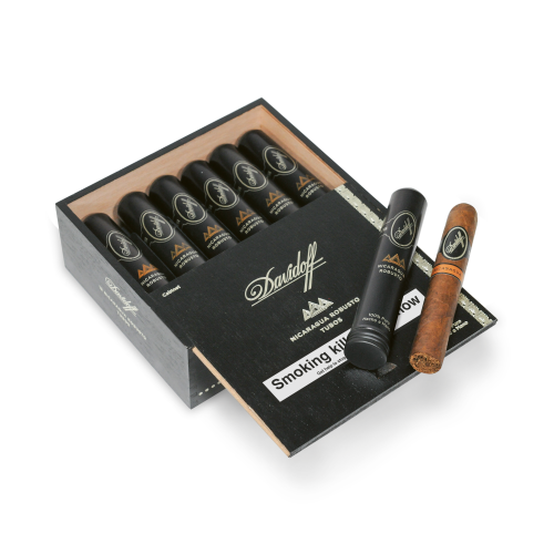 Davidoff Nicaragua Robusto Tubed Cigar - Box of 12 (End of Line)