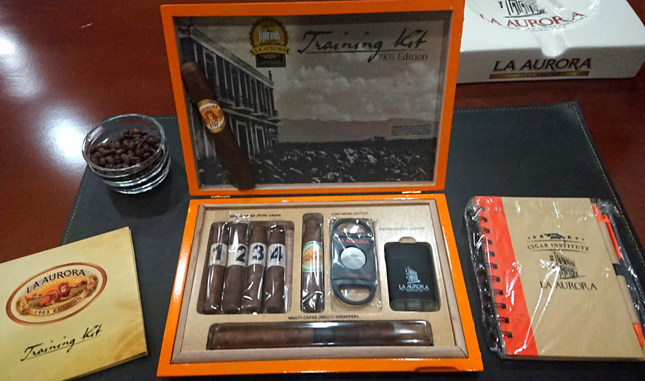 La Aurora Dominican Cigar Blending Training Kit