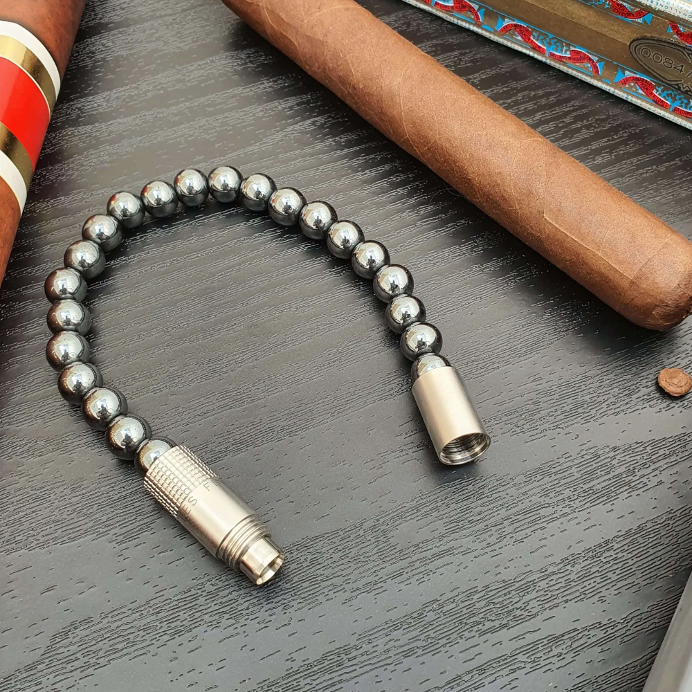 Les Fines Lames The Cigar Punch Bracelet Chrome Hermamite