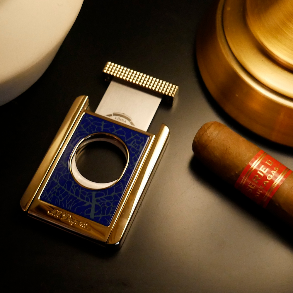 The Partagas Professional Compendium Sampler No. 5 - Includes S.T ...