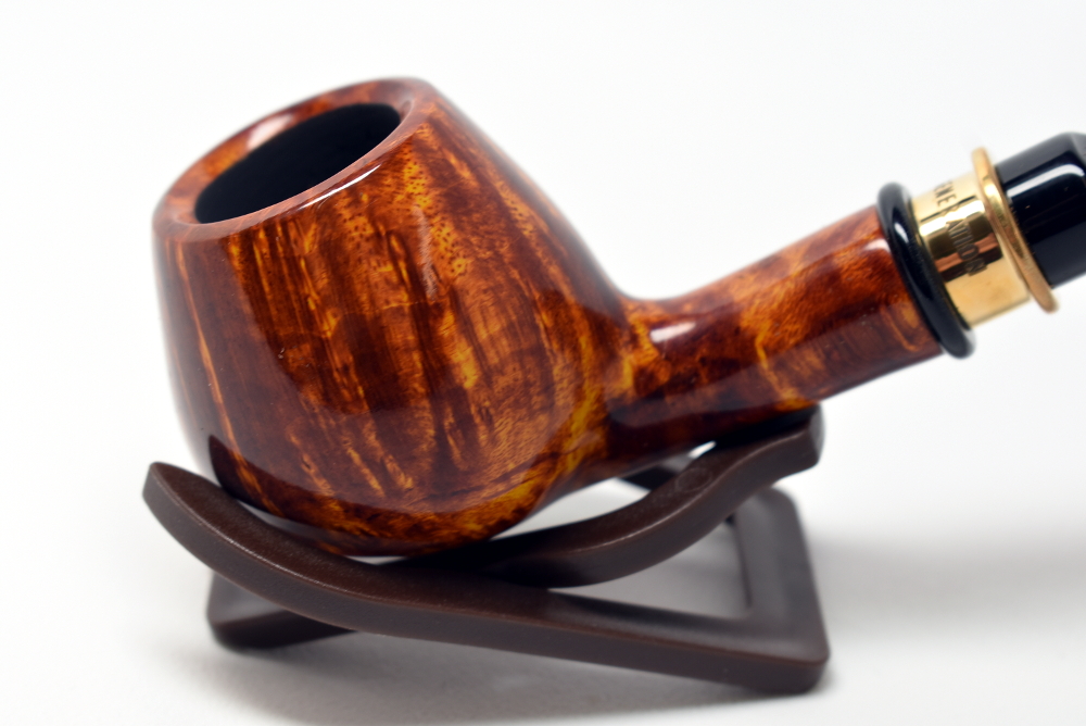 sutliff eastfarthing pipe tobacco Sutliff English: Majestic English and Count Pulaski - Simply Stogies