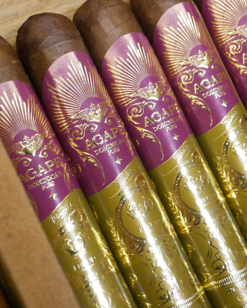New World Cigar of the Month