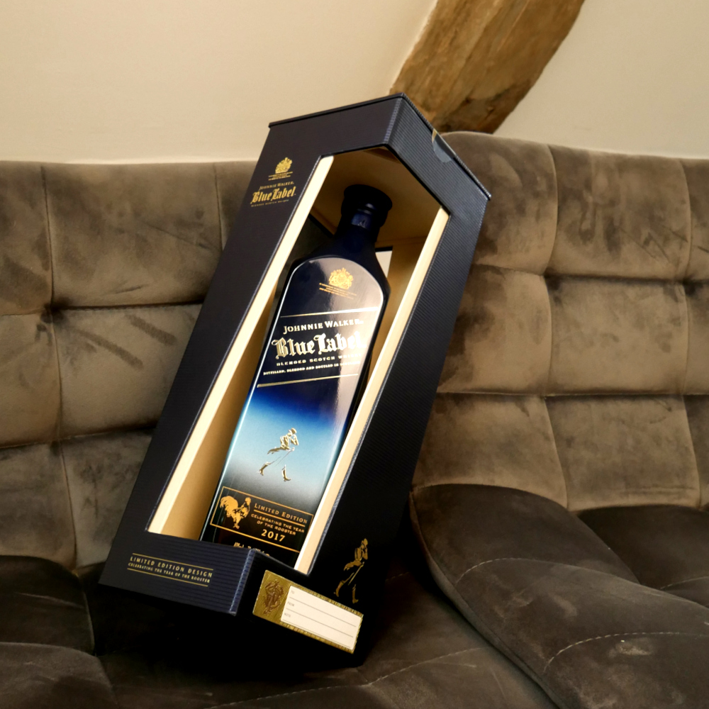 Johnnie Walker Blue Label Year of the Rooster Whisky - 70cl 40%