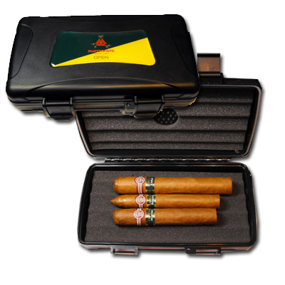 Montecristo Open 3 cigars in Montecristo Open travel case