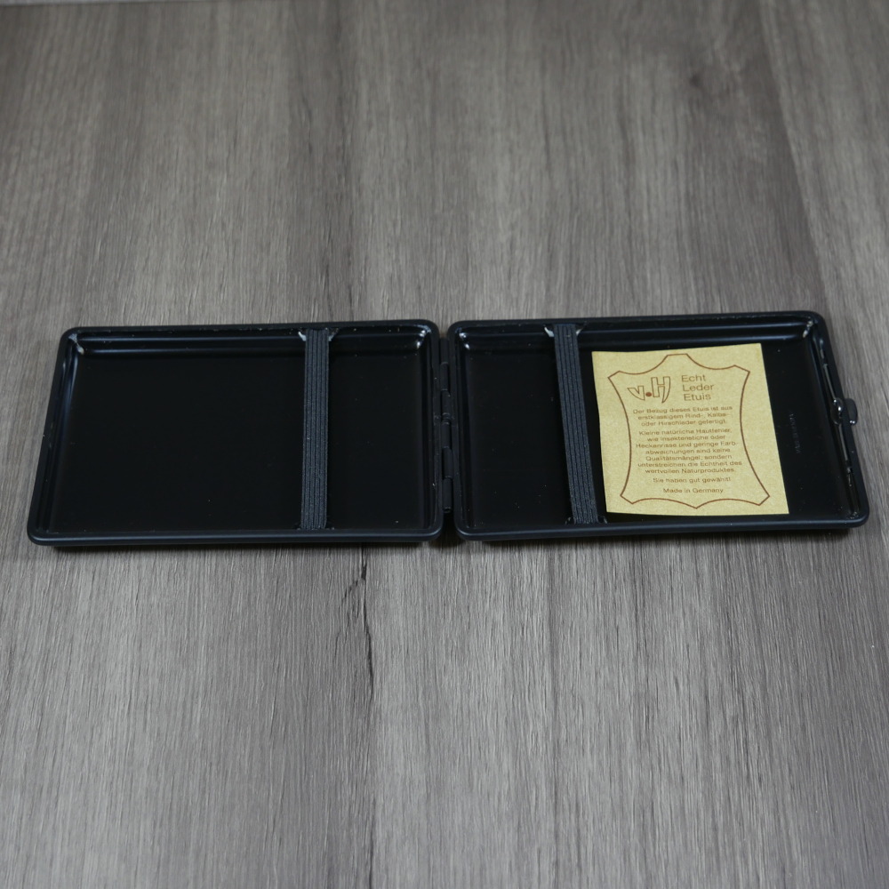 vh tobacco Echtes Leder Genuine Leather Cigarette Case // Hinged Keeper // Germany // from Successionary, $72.99 VH Badge Holder in tobacco