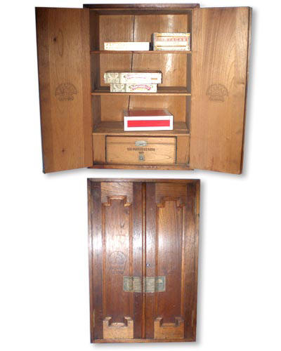 H. Upmann - 3 shelves - 1940s, (code 115)