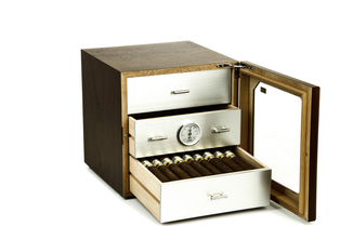 Adorini Chianti Deluxe Walnut & Aluminium Cigar Humidor - 100 Cigar Capacity (AD056)