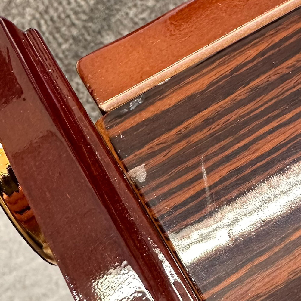 SLIGHT SECONDS Adorini Chianti Grande Deluxe Cigar Humidor 300