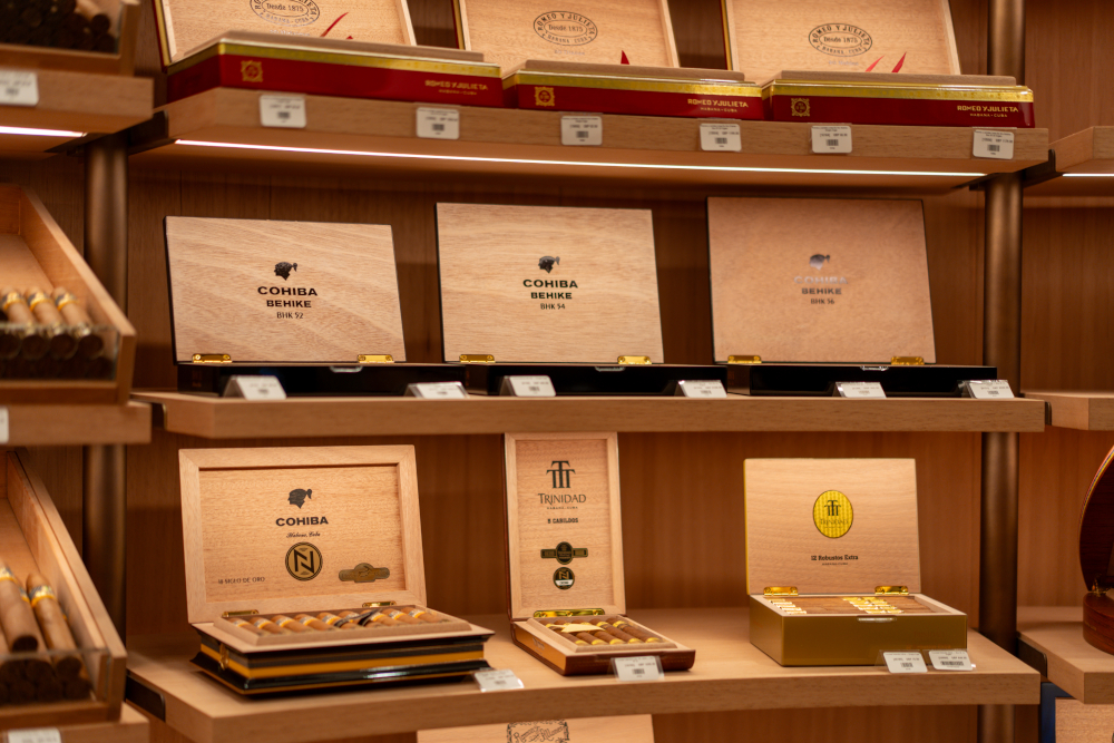 Dominique London Grand Opening Pall Mall La Casa del Habano