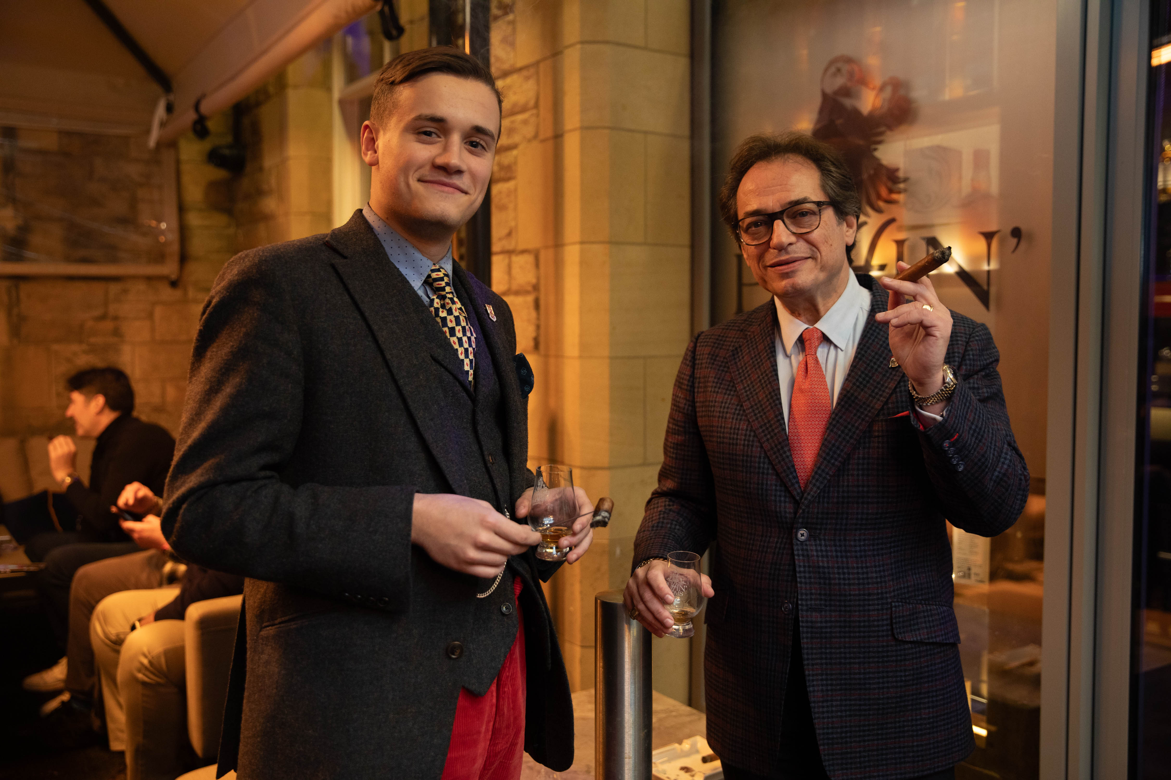 A Night to Remember: Cigar Lovers Rejoice at La Casa del Habano Edinburghs Sensational Event
