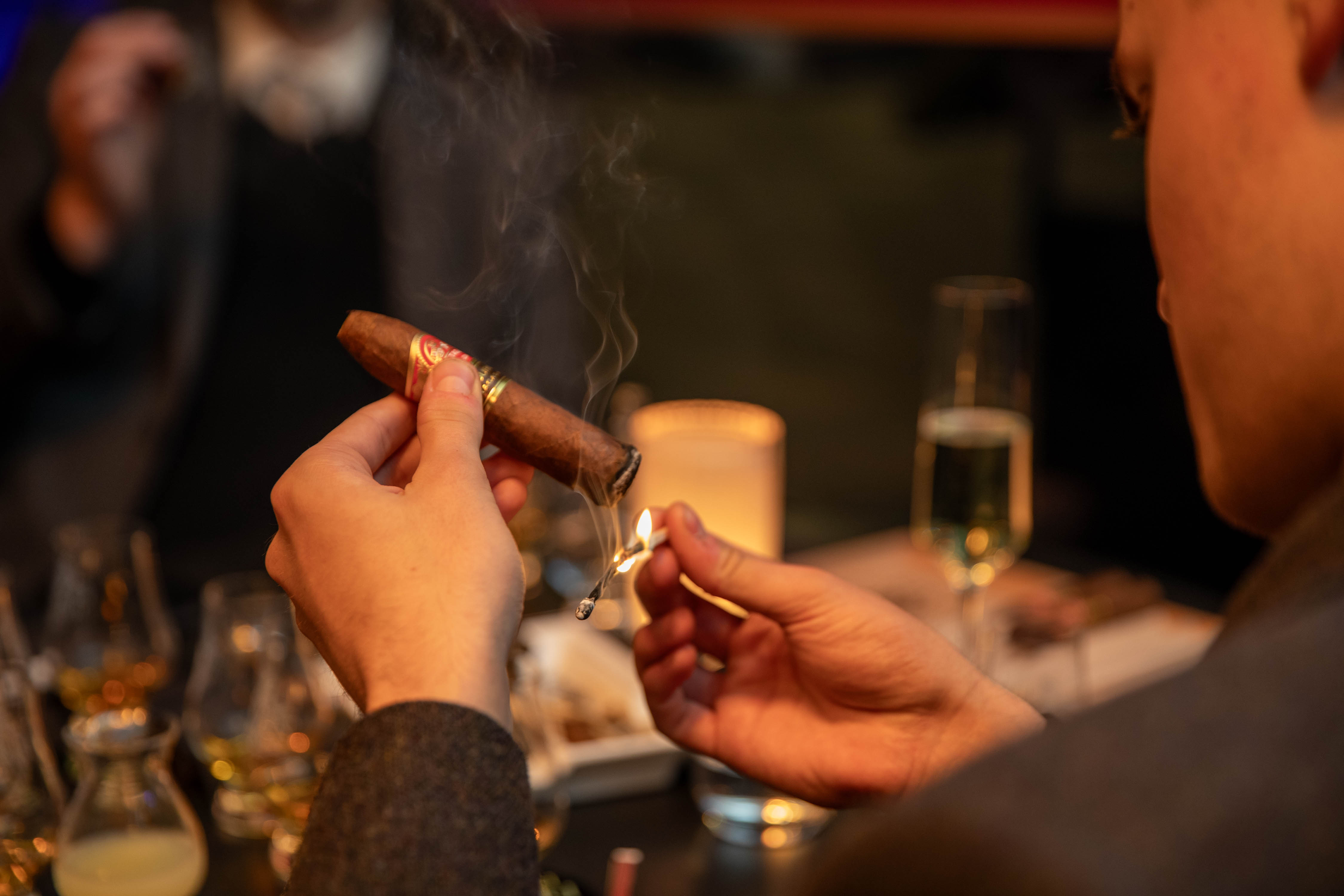 A Night to Remember: Cigar Lovers Rejoice at La Casa del Habano Edinburghs Sensational Event