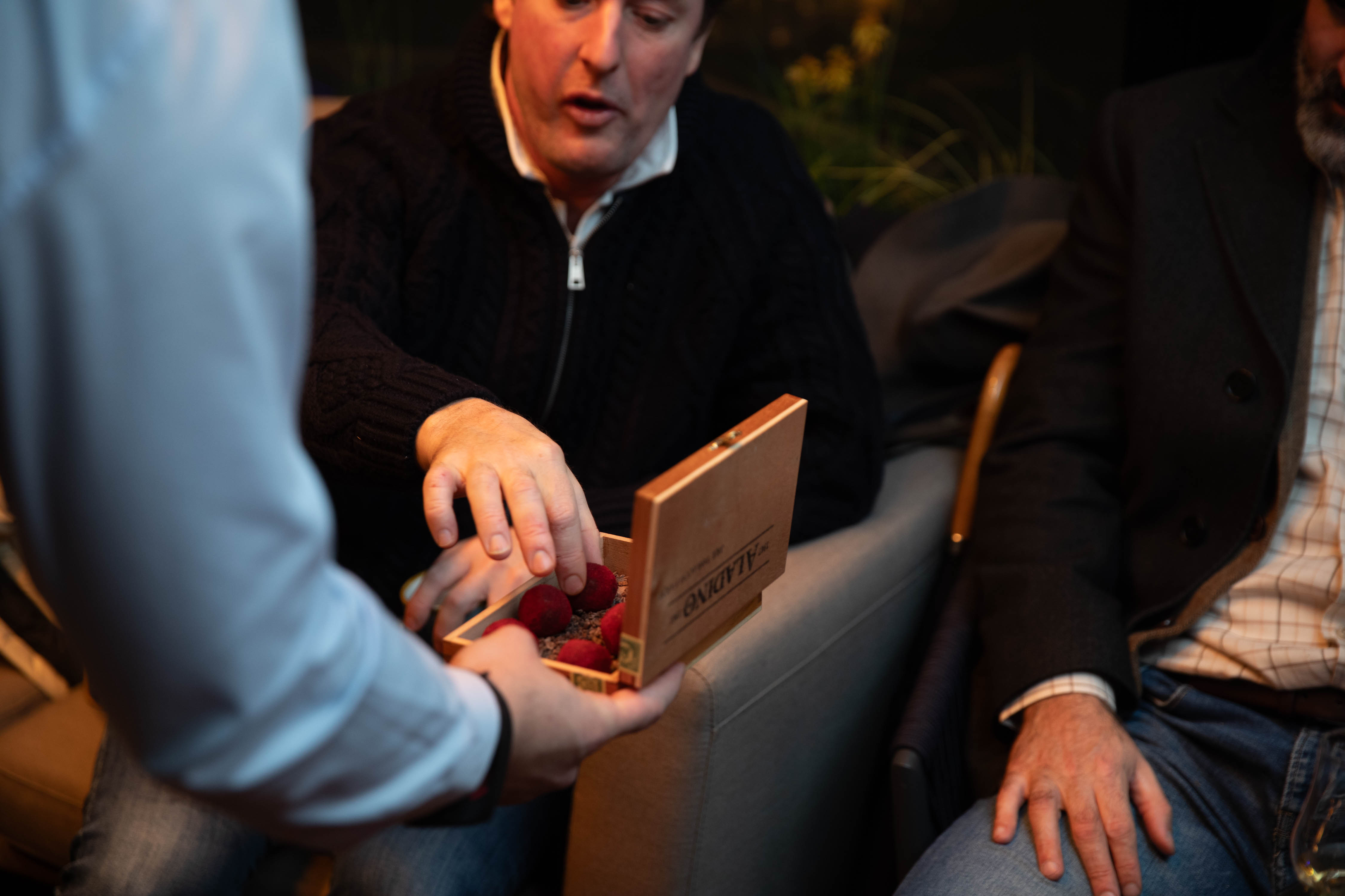 A Night to Remember: Cigar Lovers Rejoice at La Casa del Habano Edinburghs Sensational Event
