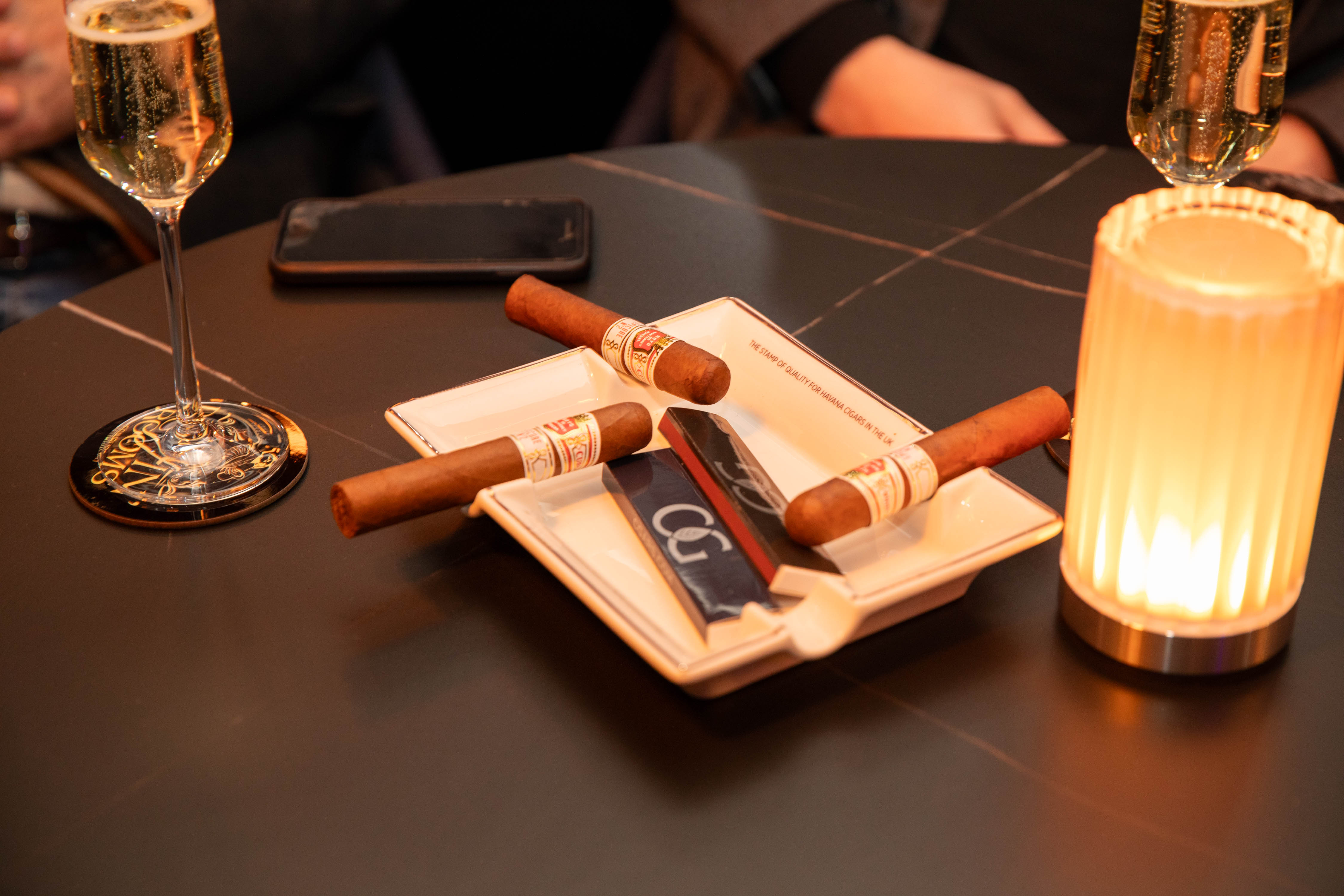 A Night to Remember: Cigar Lovers Rejoice at La Casa del Habano Edinburghs Sensational Event