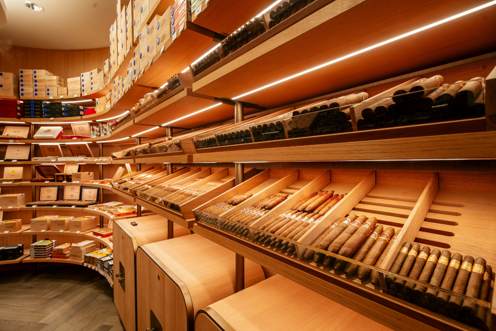 Dominique London Grand Opening Pall Mall La Casa del Habano