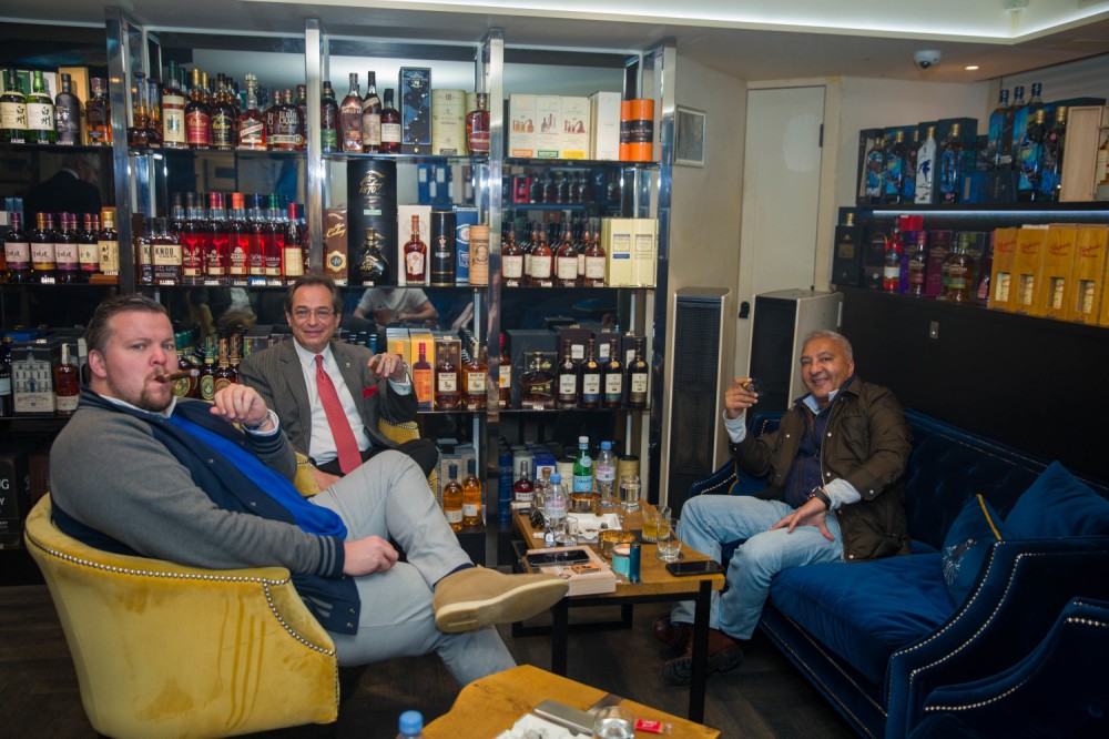 A Night of Exceptional Cigars and Enlightening Conversations at C.Gars St James
