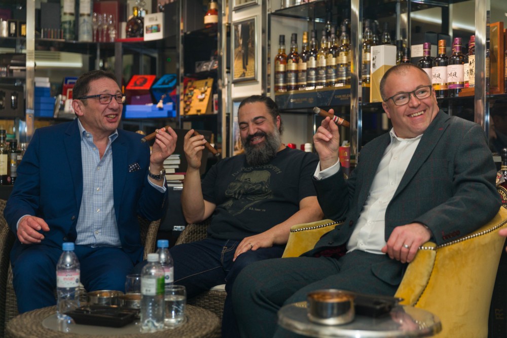 A Night of Exceptional Cigars and Enlightening Conversations at C.Gars St James