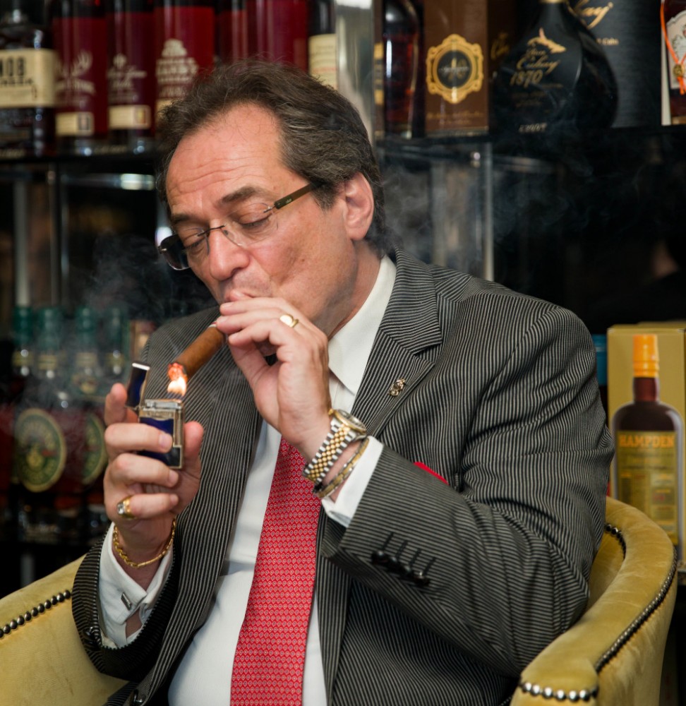 A Night of Exceptional Cigars and Enlightening Conversations at C.Gars St James
