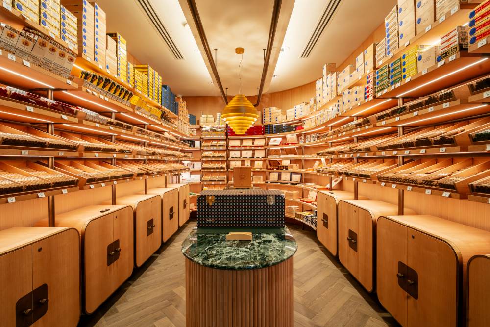 Dominique London Grand Opening Pall Mall La Casa del Habano