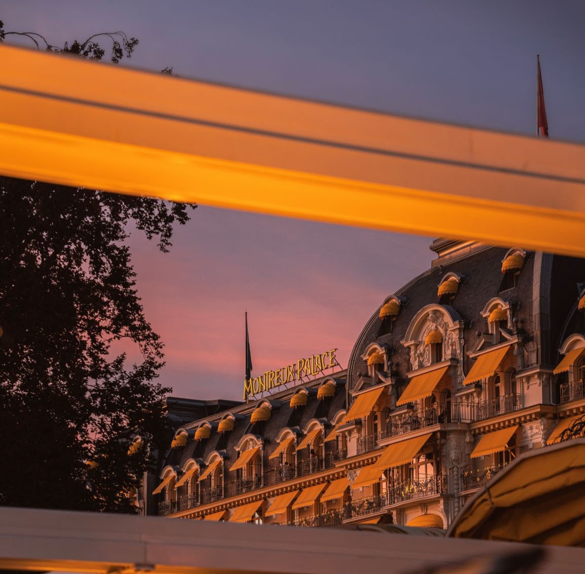 Dominique London Celebrates the Historic Global Premiere of the Trinidad Vigía Reserva Cosecha 2022 in Montreux Dominique London Celebrates the Historic Global Premiere of the Trinidad Vigía Reserva Cosecha 2022 in Montreux