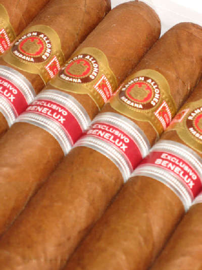 Ramon Allones Specially Selected Gran Robusto - Box 25s