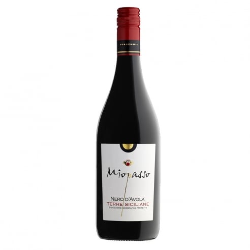 Miopasso Nero D\\\'avola 14/15 Red Wine - 75cl 14.5%