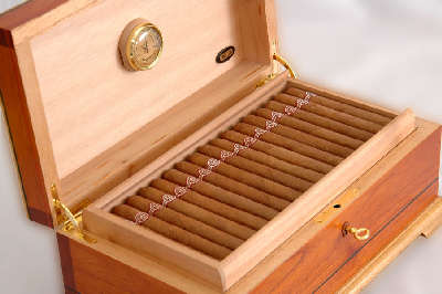 Montecristo B Compay Segundo 100 Aniversario cigar - 1s