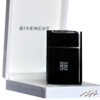 Givenchy 4G Black Lacquer Ladies Lighter