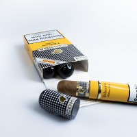 Cohiba Robustos Tubed Cigar - Pack of 3