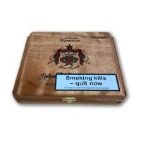 Arturo Fuente Gran Reserva Hemingway Signature Cigars - Box of 10