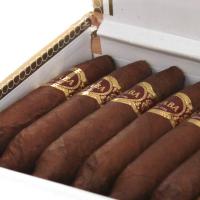 Cuaba Divinos Cigar - Box of 25