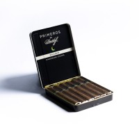 Davidoff Primeros Escurio Cigar - Tin of 6