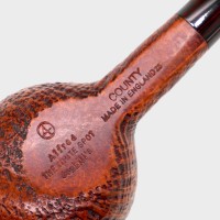 Alfred Dunhill - The White Spot County Quaint Group 4 Fishtail Pipe (DUN963)