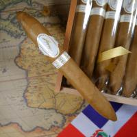 Davidoff Grand Cru Diademas Finas Limited Edition 2024 Cigar - Box of 10