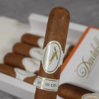 Davidoff Grand Cru No. 3 Cigar - Pack of 5 (Discontinued)