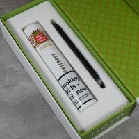 Hoyo de Monterrey Epicure No. 2 Magnetic Gift Box - 1 Cigar and Cutter