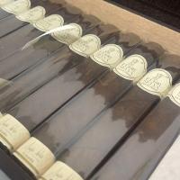 Flor De Selva Maduro Grand Presse Cigar - Box of 20