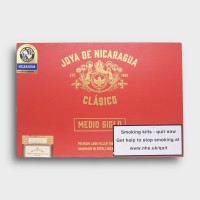 Joya de Nicaragua Clasico Medio Seleccion B Cigar - Box of 25
