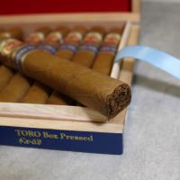 K by Karen Berger Toro Connecticut Cigar - Box of 10