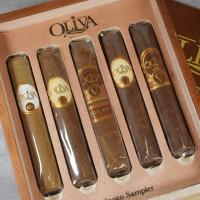 Oliva Robusto Sampler Gift Pack - 5 Cigars