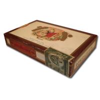 Romeo y Julieta Petit Cabaleros - part of the Ming Collection