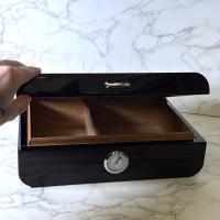 Savinelli High Lacquered Brown Humidor - 30 Cigar Capacity (End of Line)