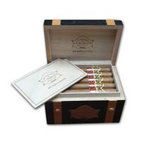 San Cristobal 20th Anniversary - Humidor of 20 Cigars San Cristobal 20th Anniversary - Humidor of 20 Cigars