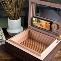 Adorini Vittoria Medium Deluxe Cigar Humidor - 75 Cigar Capacity (AD101)