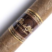 Flor De Oliva Robusto Cigar - 1 Single