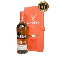 Glenfiddich 21 year old Reserva Rum Cask Finish & 2 Complimentary Glasses - 40% 70cl